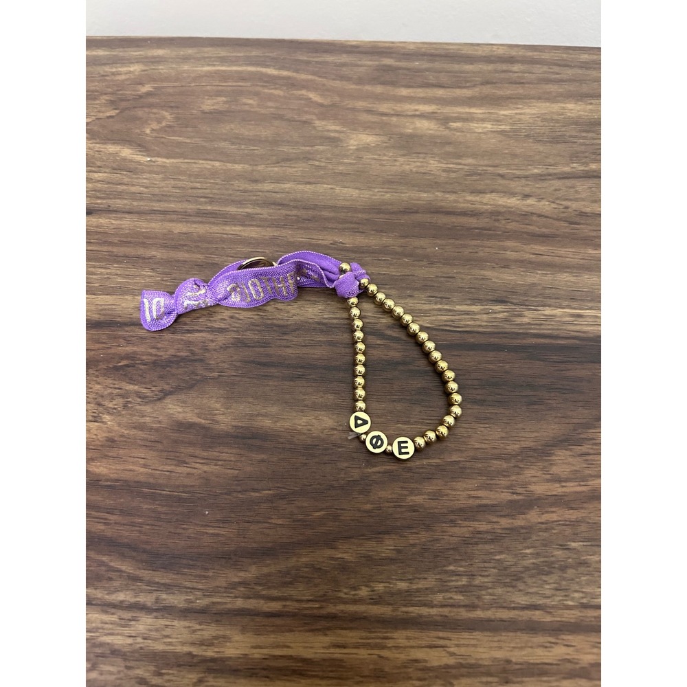 Duo Threads Delta Phi Epsilon DPhiE Gold Beaded Purple Elastic Bracelet Pressie